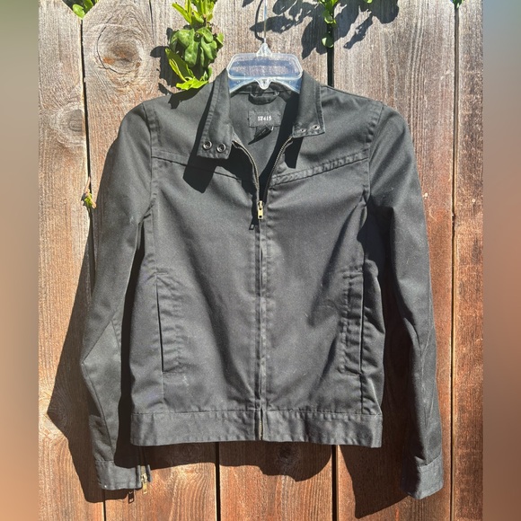 Jacket - Picture 3 of 6